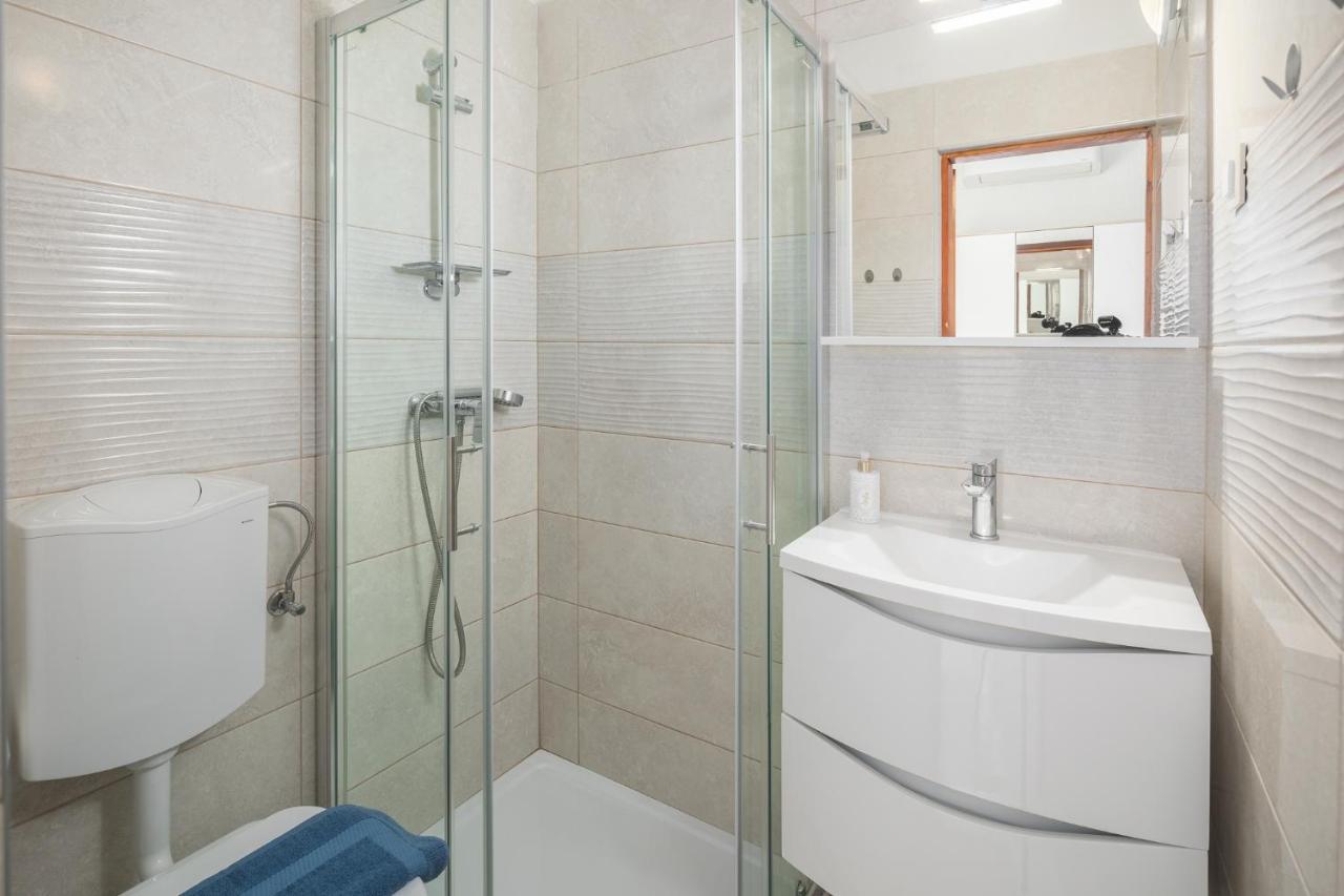 Apartment Kazalac Green Oasis โปเรช ภายนอก รูปภาพ